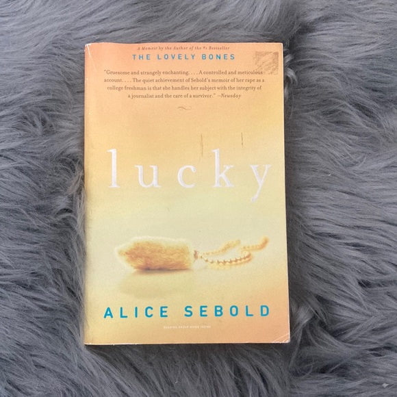 📚 3/$25 Books Lucky - Picture 1 of 1